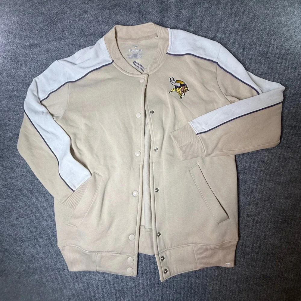 Fanatics Minnesota Vikings Womens‎ Small Varsity Jacket Tan Snap Front NFL Logo